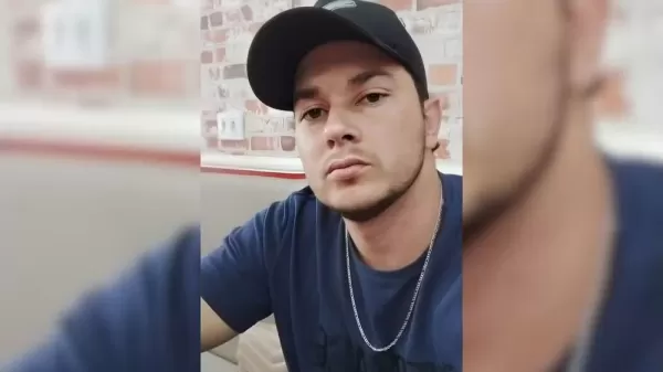 Motociclista morre após bater em placa de sinalização na orla de Barra Bonita