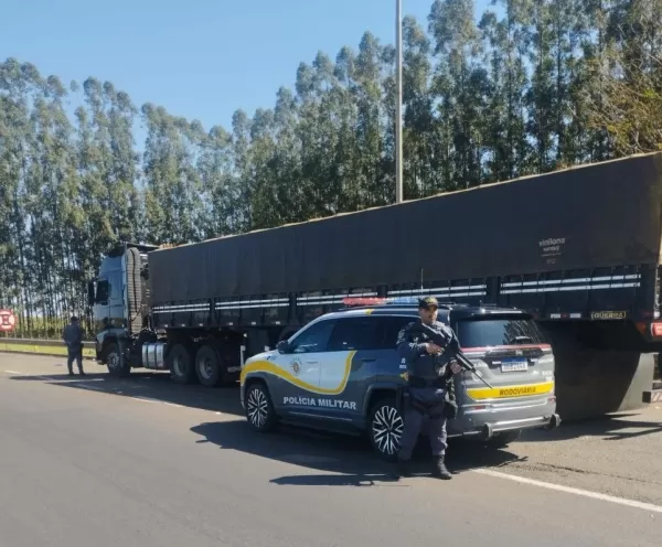 TOR recupera em Santa Cruz do Rio Pardo caminhão roubado e ação integrada prende três envolvidos em sequestro