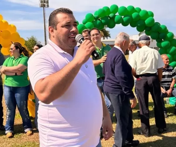 Flavio do Posto é reeleito prefeito de Campos Novos Paulista com 79,77% dos votos válidos