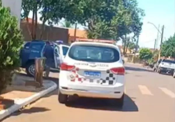 Homem agride esposa com facadas e tira a própria vida em Ibirarema