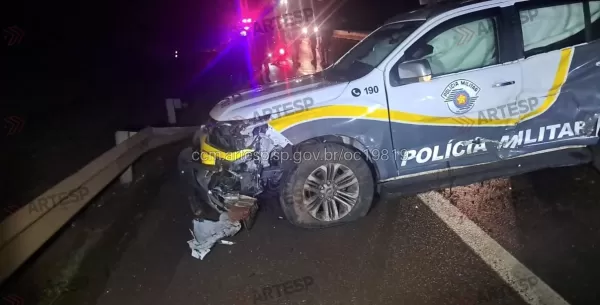 Viatura do TOR se envolve em acidente na Rodovia Raposo Tavares, em Salto Grande