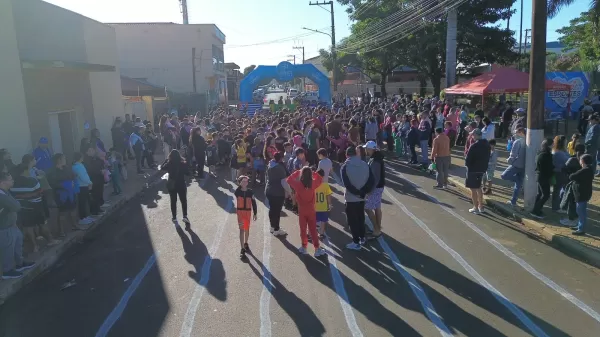 1ª Corrida Kids de Ribeirão do Sul reúne crianças e famílias em grande celebração do esporte
