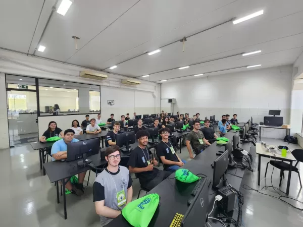 Formação universitária é decisiva e o UNIFIO impulsiona carreiras em Ourinhos e Região