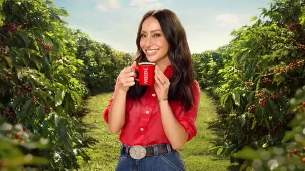 Sabrina Sato mantém fazenda de café sustentável em Piraju