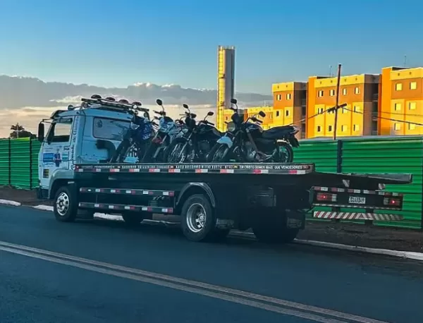 Pai e filho denunciam motociclista por perturbação, injúria e ameaça em Ourinhos