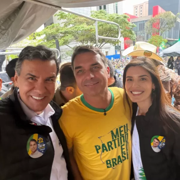 Dani Alonso e Capitão Augusto, deputados da região de Ourinhos, vão coordenar campanha de Flávio Bolsonaro no interior paulista