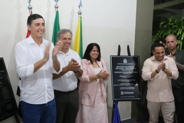 Centro Cultural Tom Jobim é reinaugurado em Ourinhos; Alexandre Zóio anuncia planos para teatro