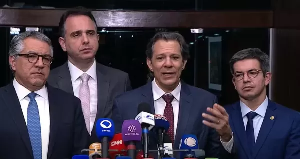 Congresso se curva e vai aceitar que o Governo Lula volte a cobrar impostos sobre a folha de pagamentos, de 17 setores, a partir de 2025