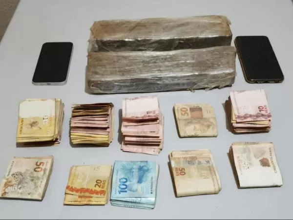 Polícia Militar intercepta veículo e apreende drogas, dinheiro e celulares em Ourinhos