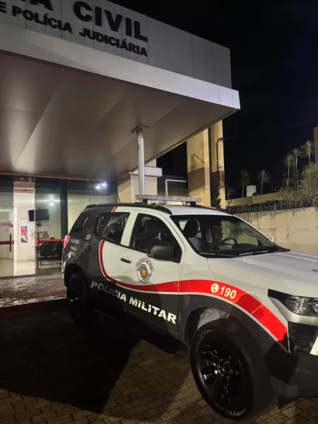 Homem de 37 anos é preso com porções de cocaína após tentar fugir de abordagem em Santa Cruz do Rio Pardo