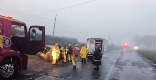 Adolescente de 14 anos morre em colisão frontal na PR-092 em Santo Antônio da Platina