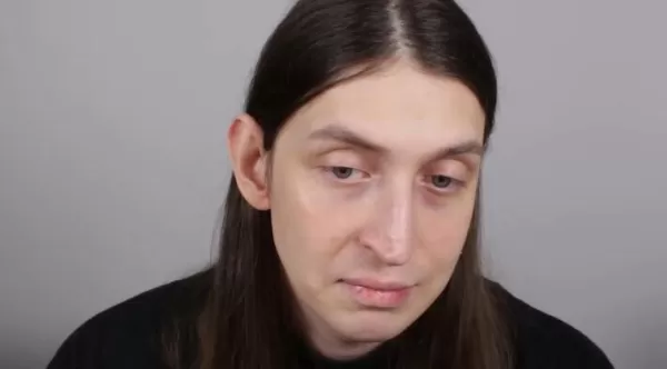 Youtuber Felca denuncia exploração de menores na internet; influenciador Hytalo Santos tem conta desativada e caso reacende debate sobre "adultização" infantil