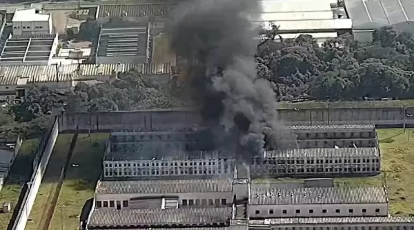 Detentos fazem motim em presídio em Franco da Rocha, na Grande SP
