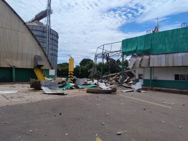 Duas explosões em túneis da Coopermota deixam três feridos em Cândido Mota