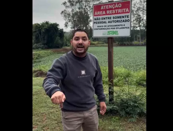 Infestação de pernilongos em Ourinhos gera protestos e pressão da Prefeitura sobre concessionária de saneamento