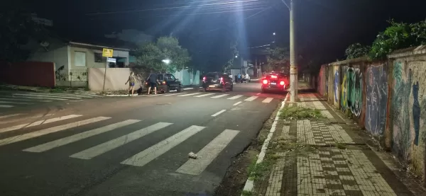 Motociclista fica ferido em acidente na área central de Ourinhos