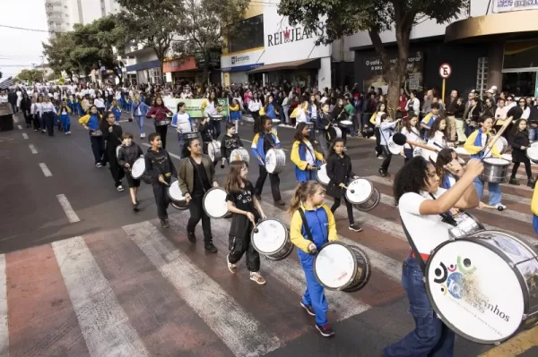 Ourinhos realiza tradicional Desfile de Sete de Setembro nesta segunda-feira