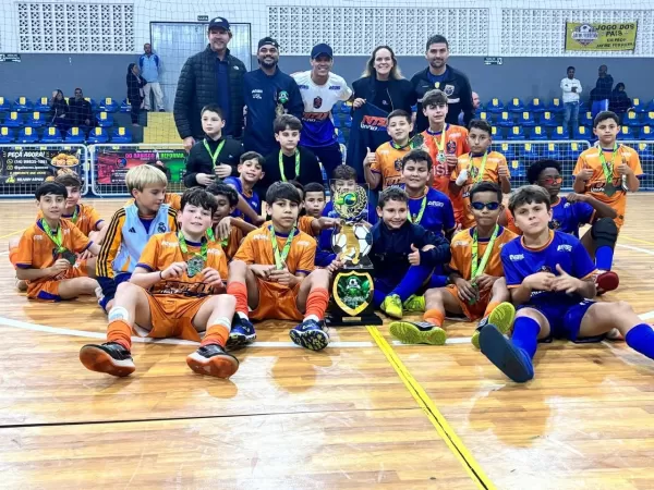 Ourinhos é campeão da Copa UMMES de Futsal na categoria Sub-12