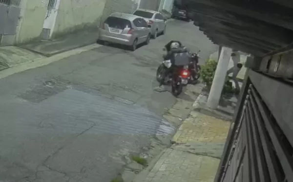 Policial feminina reage a tentativa de assalto e dois suspeitos morrem na Casa Verde, Zona Norte de SP; VÍDEO