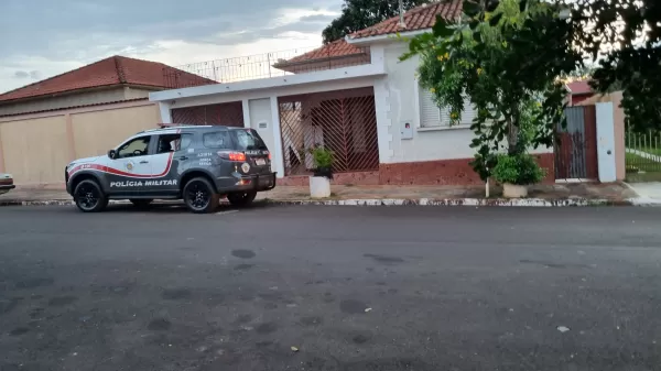 Professora aposentada é encontrada morta dentro de casa em Ourinhos; Polícia Civil investiga suspeita de latrocínio