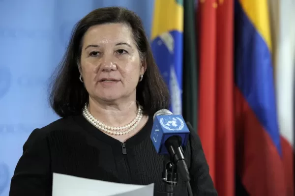 EUA revogam visto da embaixadora do Brasil em Washington em meio a impasse diplomático