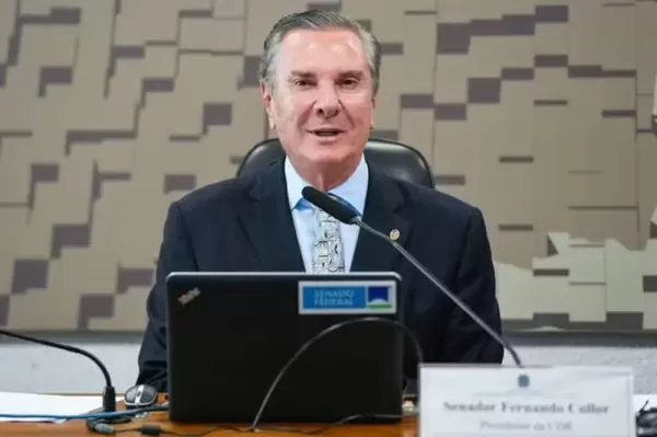 Ex-presidente Fernando Collor é preso em Maceió após decisão definitiva do STF