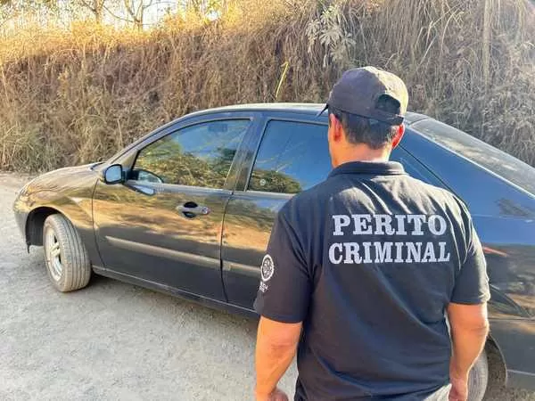 Mãe e avós de Flávio e Eduardo Bolsonaro são feitos reféns durante assalto no Rio de Janeiro