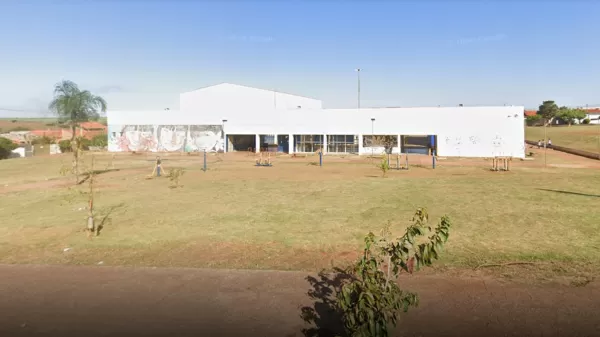 Adolescente de 15 anos é apreendido por tráfico de drogas nas imediações do CEU das Artes em Ourinhos