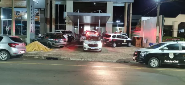 Homem é preso em Óleo (SP) por porte ilegal de arma, embriaguez ao volante e posse de entorpecentes