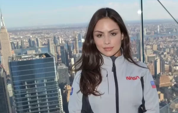 Brasileira viraliza ao se apresentar como astronauta, mas informações são questionadas por órgãos oficiais