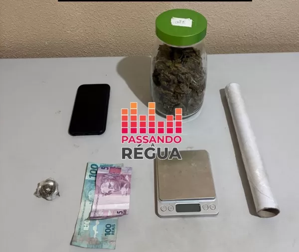 Mecânico de 28 anos é preso por tráfico de drogas após PM encontrar maconha em carro e residência em Ourinhos