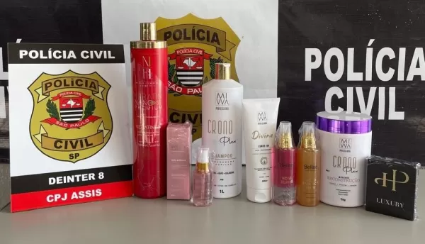 Polícia Civil e Vigilância Sanitária interditam empresa de cosméticos em Assis