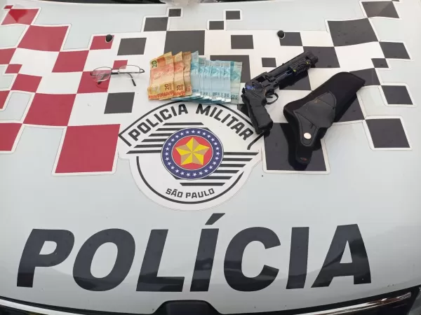 Jovem é preso minutos após roubo a residência de empresário em Santa Cruz do Rio Pardo