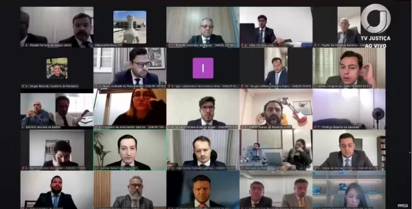 Moraes proíbe uso de fardas por réus durante interrogatório no STF