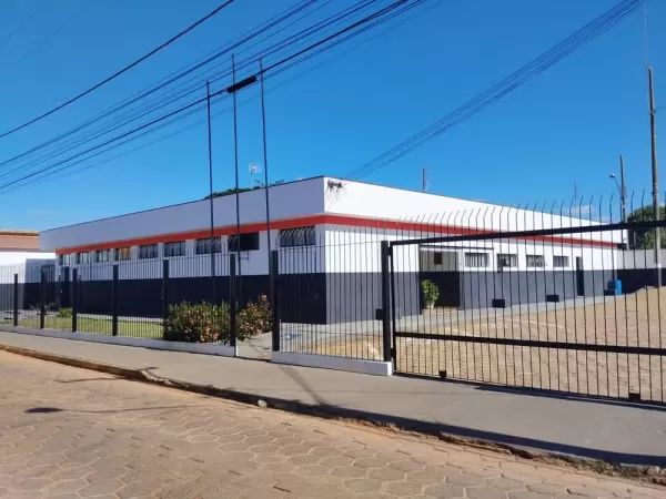 Homem morre após ser esfaqueado na zona rural de Paranapanema