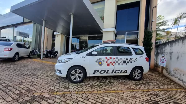 Homem é preso em flagrante após furtar celular de trabalhador em obra de Ourinhos