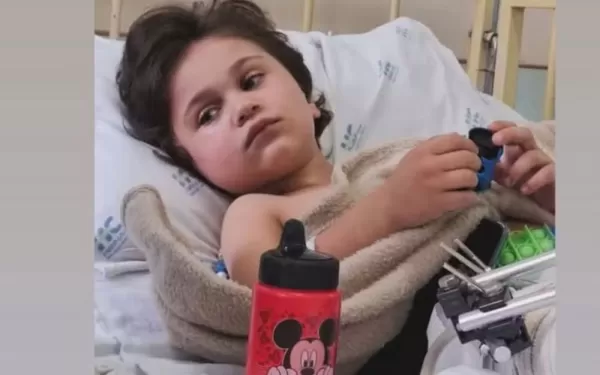 Menino de 4 anos que sobreviveu a queda do 10º andar em Ribeirão Preto deixa UTI e apresenta melhora
