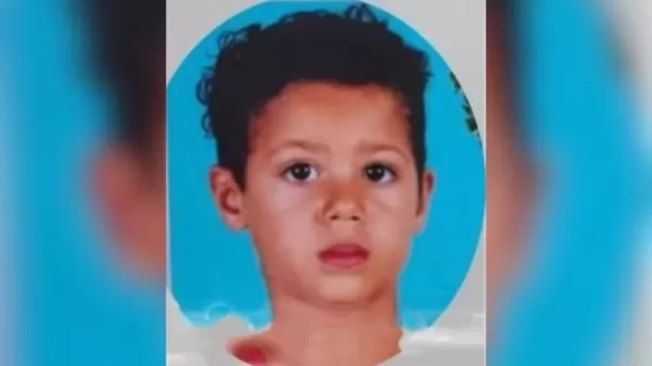 Criança de 3 anos morre após ser atingida por viga de madeira dentro de casa em Promissão 