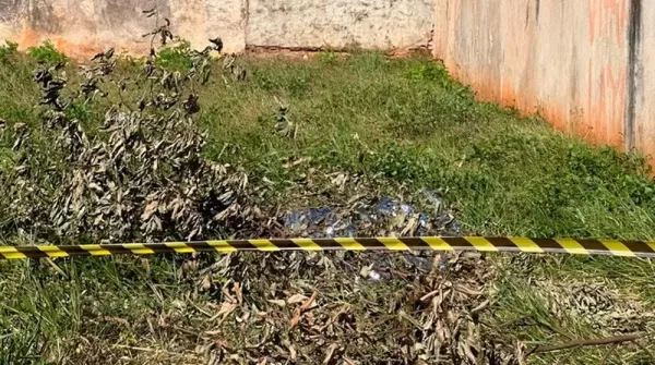 Homem é encontrado morto com sinais de violência na região 