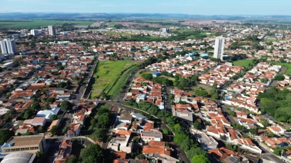 Fim de semana terá calor de até 32°C e possibilidade de chuvas isoladas na região de Ourinhos
