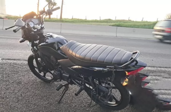 Mototaxista de Ourinhos morre após colisão na traseira de carreta na SP-225 em Santa Cruz do Rio Pardo