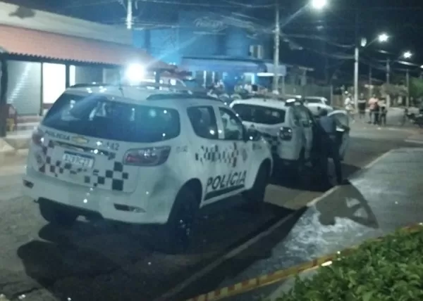 Briga entre colegas de trabalho resulta em facadas e ferimentos graves em Santa Cruz do Rio Pardo