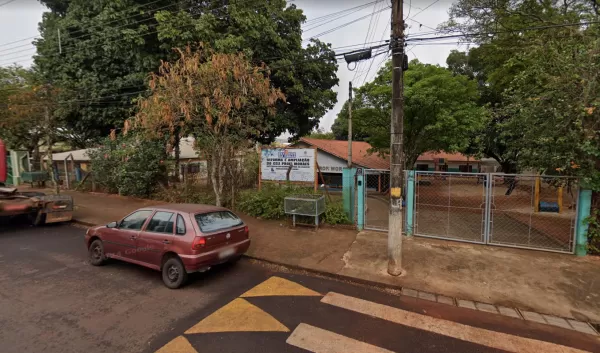 Homem invade berçário, quebra vidros e acaba preso por dano ao patrimônio público em Santa Cruz do Rio Pardo
