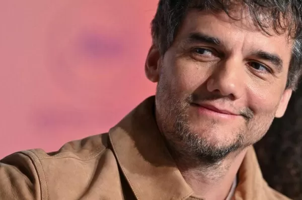 Wagner Moura celebra prêmio de melhor ator em Cannes e exalta cultura brasileira