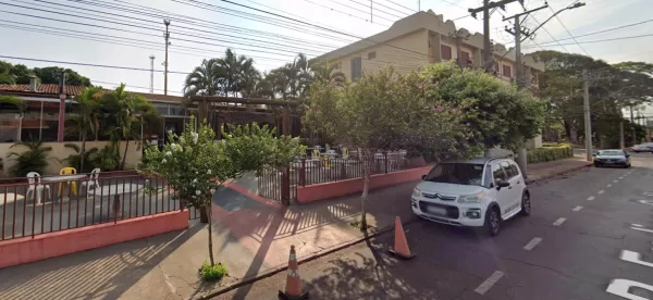 Homem é detido suspeito de apedrejar carro estacionado em Santa Cruz do Rio Pardo