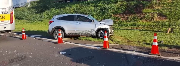 Caminhoneiro morre em colisão frontal na Rodovia SP-294, em Pompeia