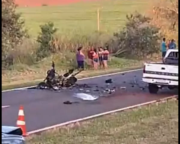 Motociclista morre em acidente em vicinal que liga São Pedro do Turvo a Santa Cruz do Rio Pardo