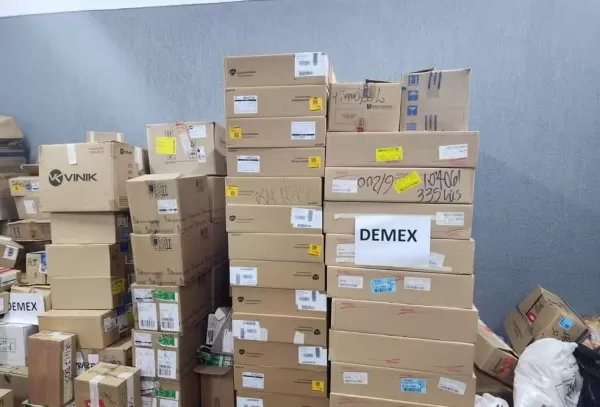 Polícia Civil encontra mais de 400 caixas de medicamentos vencidos em farmácia do governo estadual em Marília