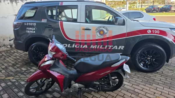 Força Tática recupera motocicleta furtada e prende suspeito em flagrante em Ourinhos