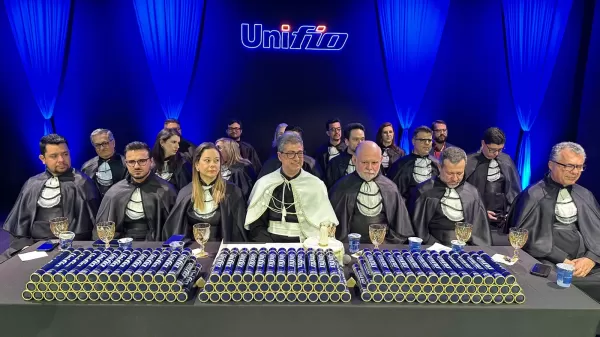 UNIFIO realizou a formatura de novas turmas de profissionais de diversas áreas em Ourinhos 